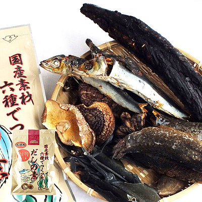 成城石井 国産素材六種でつくっただしの素 徳用 8g×30包