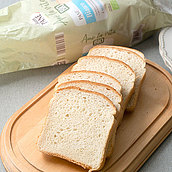 イル・ブォン・パーネ 有機スライスパン ビアンコ 16枚