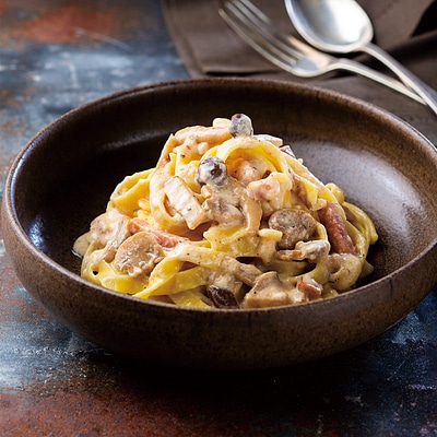 成城石井desica 3種きのこのクリームソース 130g