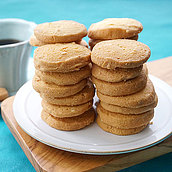 成城石井自家製 プレーンサブレ（アーモンド＆カシューナッツ）1パック | D+2