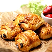 【お取り寄せ】【R】フランス産【冷凍】ミニパンオショコラ 約35g×70個 | 年内お届け12月22日注文まで / 1月1-9日着不可