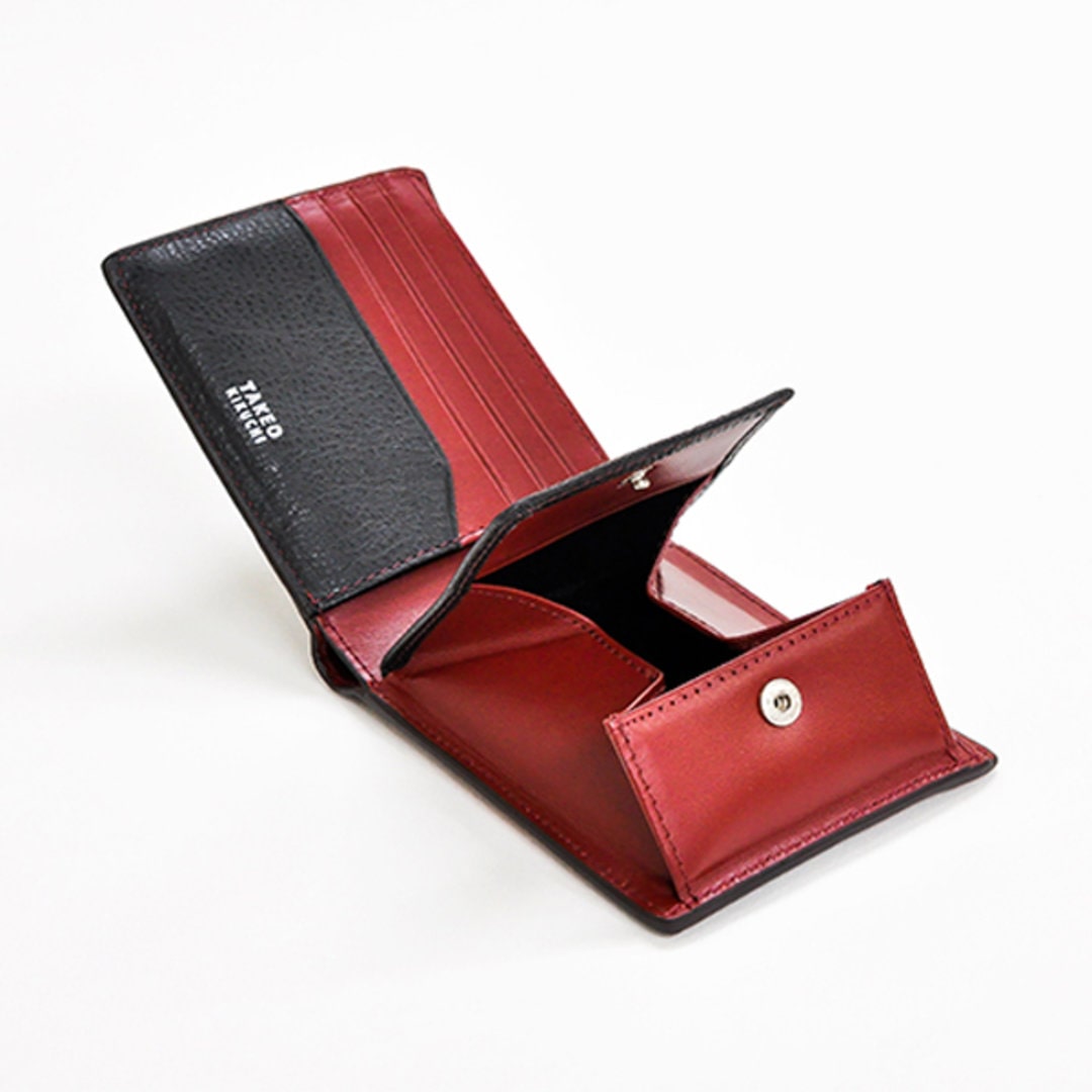 【新品/本物】TAKEO KIKUCHI（タケオキクチ）二つ折り財布/赤