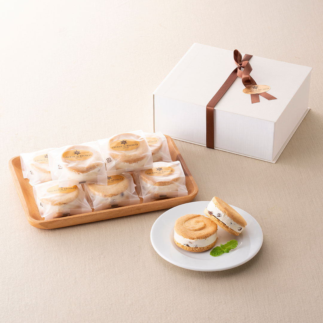 【冷凍】＜レクラン・ドゥ・ルコルテ＞　レーズンサンドグラン10個入り