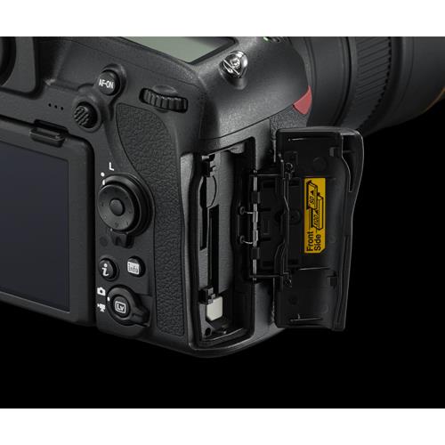 【長期保証付】ニコン(Nikon) D850 ボディ