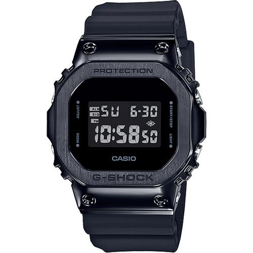 CASIO(カシオ) GM-5600B-1JF G-SHOCK(ジーショック) メンズ: EC