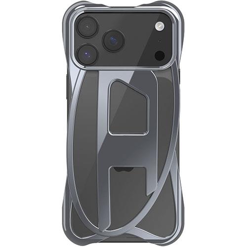 DIESEL(ディーゼル) iPhone17 Pro Max用 Diesel Caged D Glossy Case SS25 silver iPhone17ProMaxケース 60446