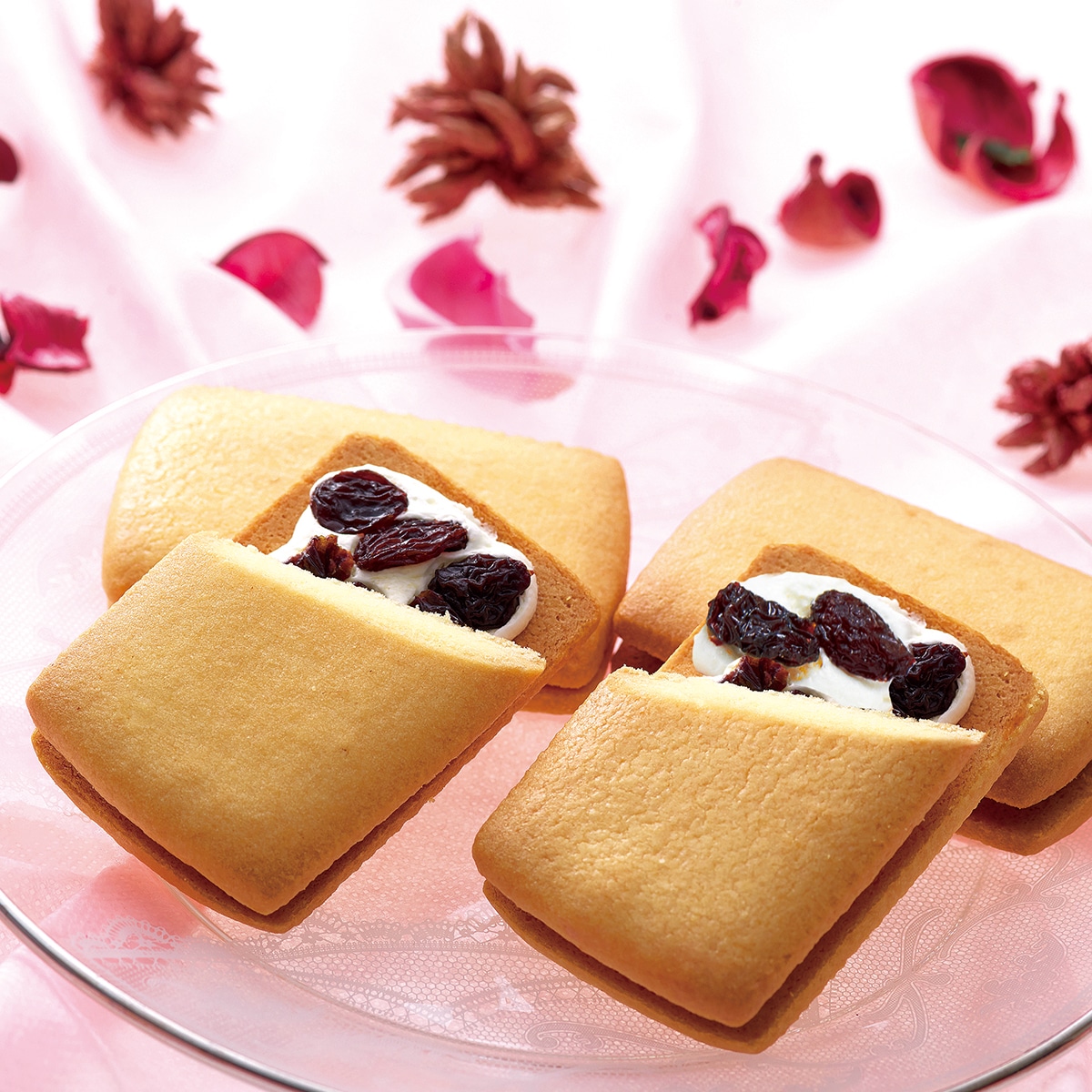 お歳暮 御歳暮 早割 冬ギフト 帰歳暮 ギフト プレゼント 送料無料 ギフト 2025 「銀座千疋屋」銀座レーズンサンド 「PGS-291」 スイーツ 洋菓子 銀座千疋屋 焼菓子 レーズンサンド PGS-291【GF】