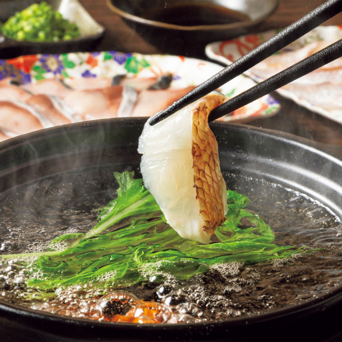 お歳暮 御歳暮 早割 冬ギフト 帰歳暮 ギフト プレゼント 送料無料 ギフト 2025 九州産 真鯛とぶりのしゃぶしゃぶ鍋 「SA-MB」 グルメ 総菜 なべ 鍋 九州産 真鯛 ぶり しゃぶしゃぶ鍋 シャブシャブ 約3~4人前 SA-MB【GF】