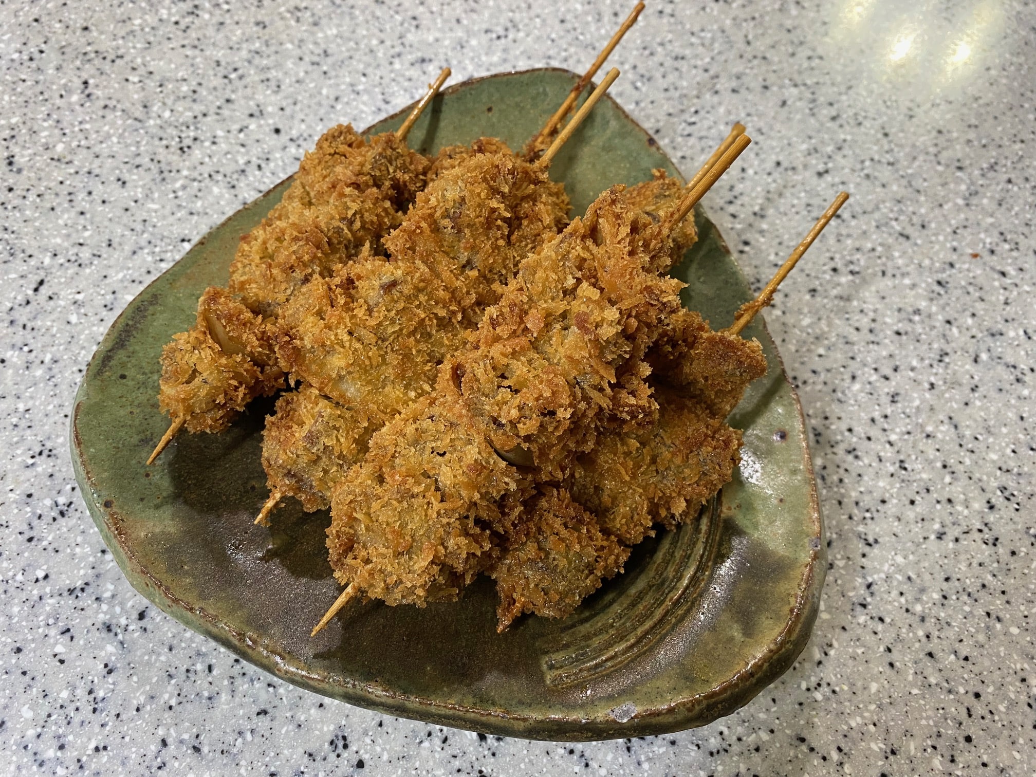 【冷凍】【高知・美阿丸】まぐろコロッケ&串カツセット(送料無料)