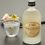 天下無双 化粧箱入6本セット〔黒糖焼酎500ml×6本〕