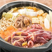 四国のてっぺん手箱山のふもとで大切に育てた最高級のきじ肉を使った「辛みそなべセット」　(有)手箱建設・高知県