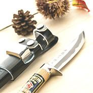 経済産業省指定伝統工芸品　アウトドアナイフ 猪鉈10.5cm 鞘付　有限会社 西山商会・高知県