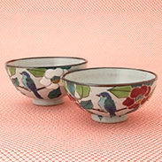 九谷焼 組飯碗 椿に鳥〔飯碗大小各1個〕