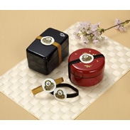 石川県のマスコットキャラクターがついた豪華なベルトで、ランチタイムがちょっとリッチに・ランチベルト・ブックバンド「ひゃくまんさん」の8本セット　シオモト製紐・石川県