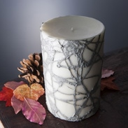 和ろうそく　灯之香（龍銀）　Φ10cm×H15_　小大黒屋商店　福井県　創業150年の老舗が、木型から芯まで日本製にこだわり完全自社生産