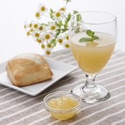 青森県認定のエコファーマーが育てた完熟りんごで作った　りんご加工品Aセット　成田農園・青森県 【沖縄・離島 お届け不可】