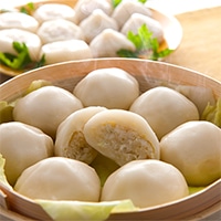 もち・プリ餃子セット 株式会社室蘭製麺 北海道 こだわりの道産素材を「もちもち、プリっ」とした皮で包みました。 【沖縄・離島 配送不可】