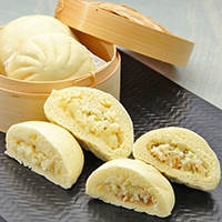 北海道ホタテバターまん・北海道じゃがバターまんセット〔ホタテバターまん、じゃがバターまん(各8個)〕 【沖縄・離島 配送不可】