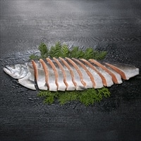 三協水産 北海道日高沖 船上活〆桜鱒 半身 切身〔750g〕サクラマス［沖縄県・離島 配送不可］