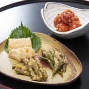 十勝の恵み　旬野菜の味噌漬　赤樽入り　渋谷醸造　北海道　十勝の大地で育てられた新鮮な旬野菜の旨みを無添加味噌で引き出しました。