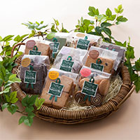 クッキー詰合せ 手作りクッキー・ノチェロ 滋賀県 80年以上受け継いできた手作りの伝統を大切にしながら丁寧に焼き上げました。