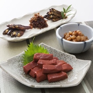 琵琶湖産佃煮、えび豆、赤こんにゃく詰合 有限会社大家 滋賀県 琵琶湖の恵みが詰まった伝統料理のセット。