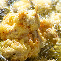 豊後とり天5袋セット ぶんご食品株式会社 大分県 電子レンジで温めるだけ!ふわっとジューシーな大分郷土料理「とり天」。