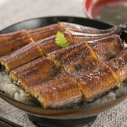うなぎ屋きた本　うなぎ蒲焼きセット（3人前）　有限会社北本養鰻場　高知県　注文殺到！人気のうなぎ店の良質うなぎの蒲焼き。