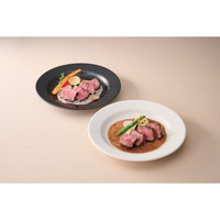 牛ヒレ肉ポワレの２種のソース