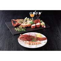 伊勢海老の塩蒸しと筒切りステーキ(2種のソース)