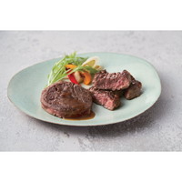 黒毛和牛、黒豚一膳小包