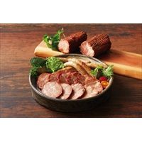 北海道 トンデンファーム 炭火焼焼豚 無塩せきソーセージ 2種計7個〔炭火焼焼豚200g×3、ブラートブルスト210g×4〕肉・肉加工品