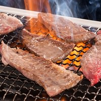 松阪まるよし 松阪牛焼肉用スライス肉 〔肩・モモ・バラ400g〕三重県