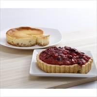 乳蔵ベイクドチーズケーキとタルトセット 〔ベイクドチーズケーキ(4号)、ミックスベリータルト(5号)〕 北海道 洋菓子