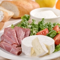 北海道オードブルセット 〔スパイスビーフ60g×1・クリームチーズ200g×1・カマンベールチーズ110g×2〕 オードブル 北海道 江戸屋