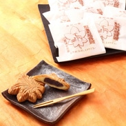 明治39年創業当時の味が復活！　元祖もみぢ饅頭 20個箱入り　｜　高津堂　多加津堂酒店有限会社・広島県 【北海道・沖縄・離島 配送不可】