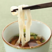 素材の味がひきたつ 上州地粉ひもかわうどん 300g×6セット | 株式会社叶屋食品・群馬県