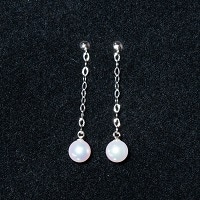 伊勢志摩産 アコヤ本真珠 ホワイトゴールド チェーンピアス〔真珠6.5×7.0mm珠・チェーン30mm〕