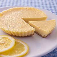 広島レモンの甘酸っぱさを 思いきり楽しめる〈 レモンチーズケーキ 〉 | 有限会社カスターニャ・広島県