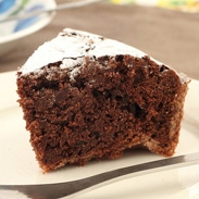 香り高い柑橘ピールで甘さ引き立つ〈 じゃばらガトーショコラ 〉 | 焼きたてのパンサンタ・和歌山県