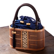 駿河竹千筋細工 受け継がれる繊細な技 〈 葵 〉小・手提げ籠　｜　静岡竹工芸協同組合・静岡県