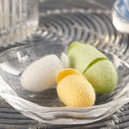 シルク成分でお肌美しく 手作りで安心〈 化粧水用繭 〉MIX | 有限会社アルマ・福島県