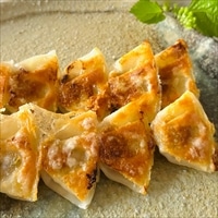 牛肉商徳志満 近江牛ひとくち餃子 〔160g(20個入)×3〕 餃子 点心