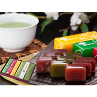 京都きよ泉 京の一口羊羹と宇治茶〔宇治煎茶5g×10、抹茶ようかん55g×2、栗ようかん55g×2、小倉ようかん55g×2〕