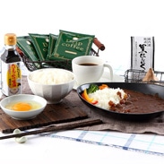 生にんにくポリフェノール１０倍　黒にんにくカレー　黒にんにく玉子かけ醤油等詰合せ