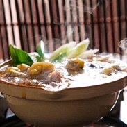 コラーゲン豊富なだし汁が染み渡る　　若狭すっぽん鍋セット　　久々子湖（くぐしこ）2～3人前　若狭すっぽん養殖場・福井県