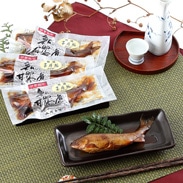 骨までおいしくいただけます　特選子持鮎の甘露煮７尾入