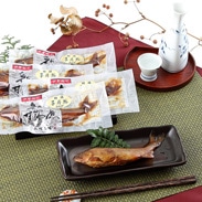 骨までおいしくいただけます 特選子持鮎の甘露煮10尾入