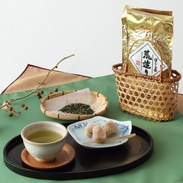 静岡茶品評会にて農林水産大臣賞！　深むし茶荒造り　１００ｇ×５袋（贈答用）｜松浦製茶株式会社・静岡県