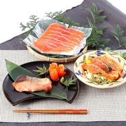 口の中でトロッととろける感じがくせになる 信州サーモンスライス/味噌漬け